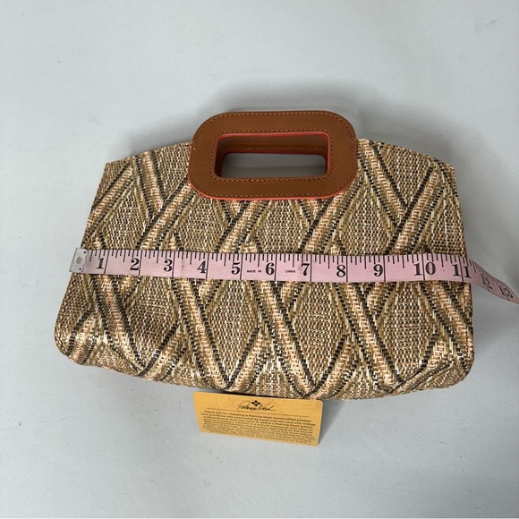 Patricia Nash ❤️ Stylish Tan and Brown Woven Handbag - Picture 9 of 10